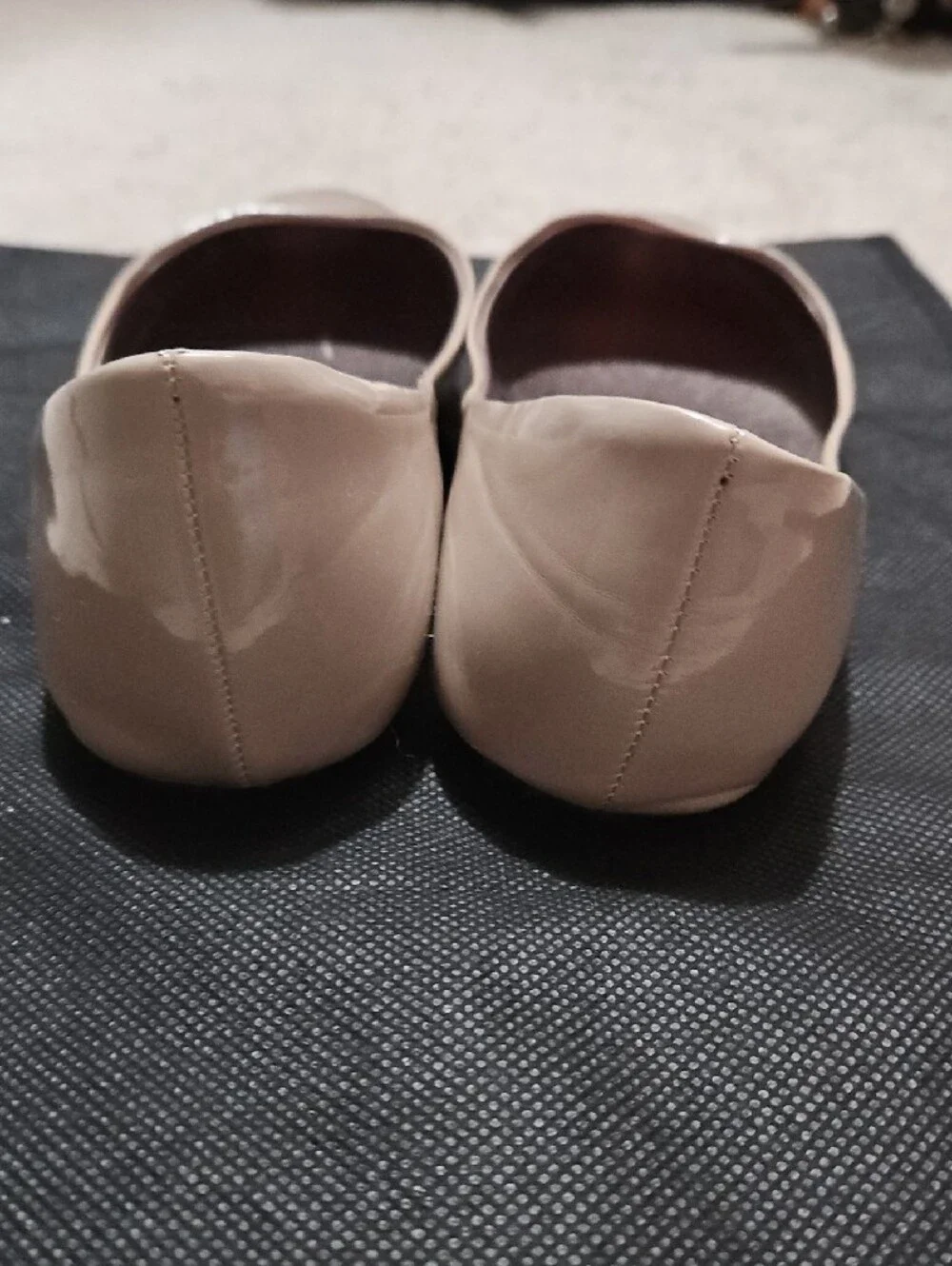 Steve Madden Nude Patent Flats